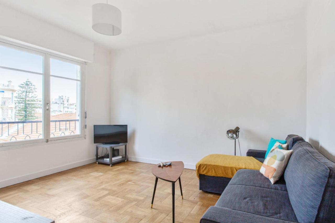 Appartement Liberation - Welkeys Niza Exterior foto