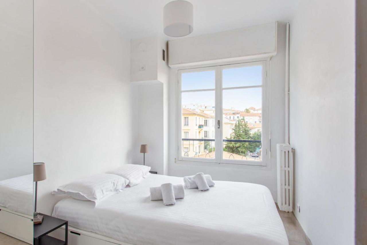 Appartement Liberation - Welkeys Niza Exterior foto