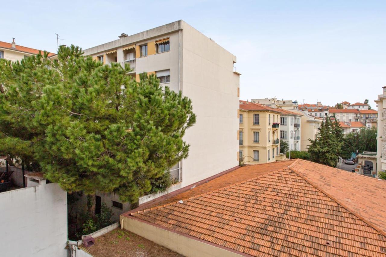 Appartement Liberation - Welkeys Niza Exterior foto